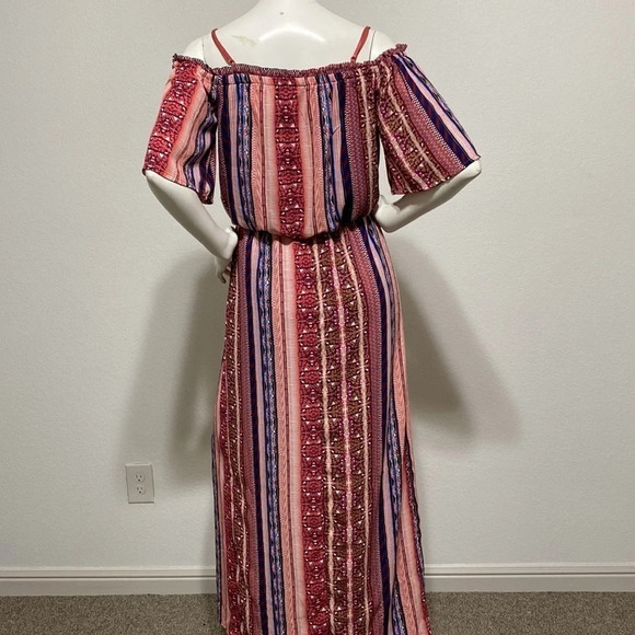 City Triangles Romper Dress - Picture 4 of 5